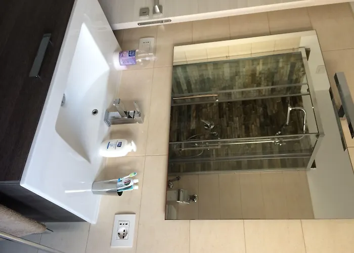 Shelisa 3* Рим